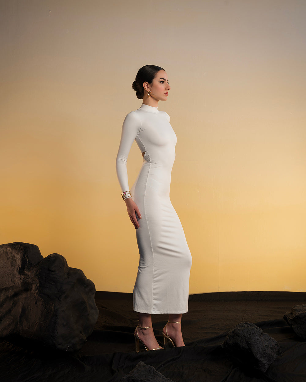 Snowy White Long Bodycon Dress With Cutout Back