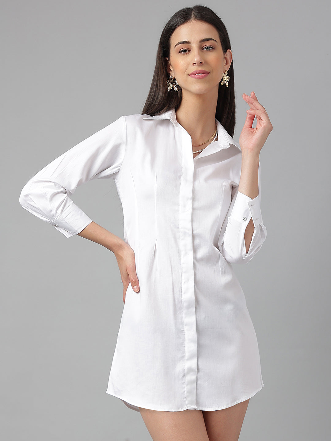 Chic White Dress Shirt With Black Details | ELLA HOPFELDT