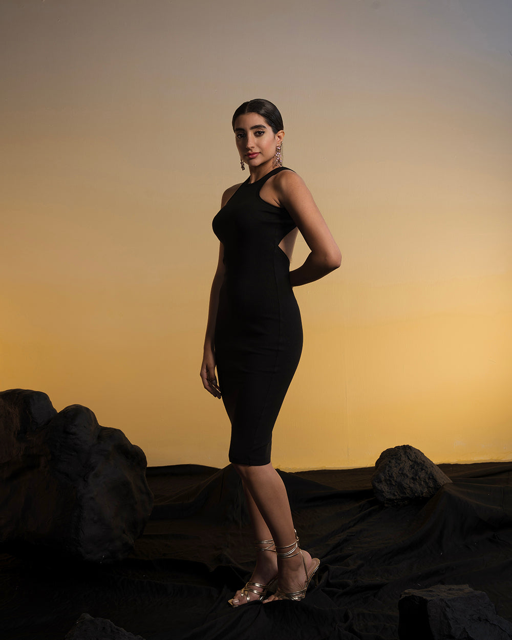 Ribbed Midi Backless Dress