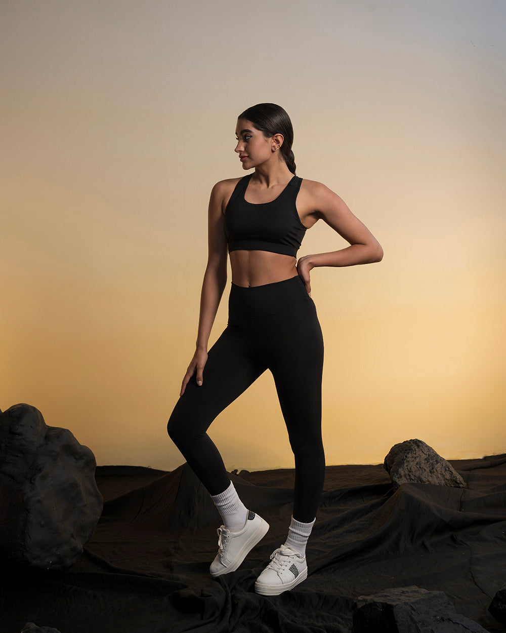 Black High Waisted Scrunch Booty leggings With Sports Bra