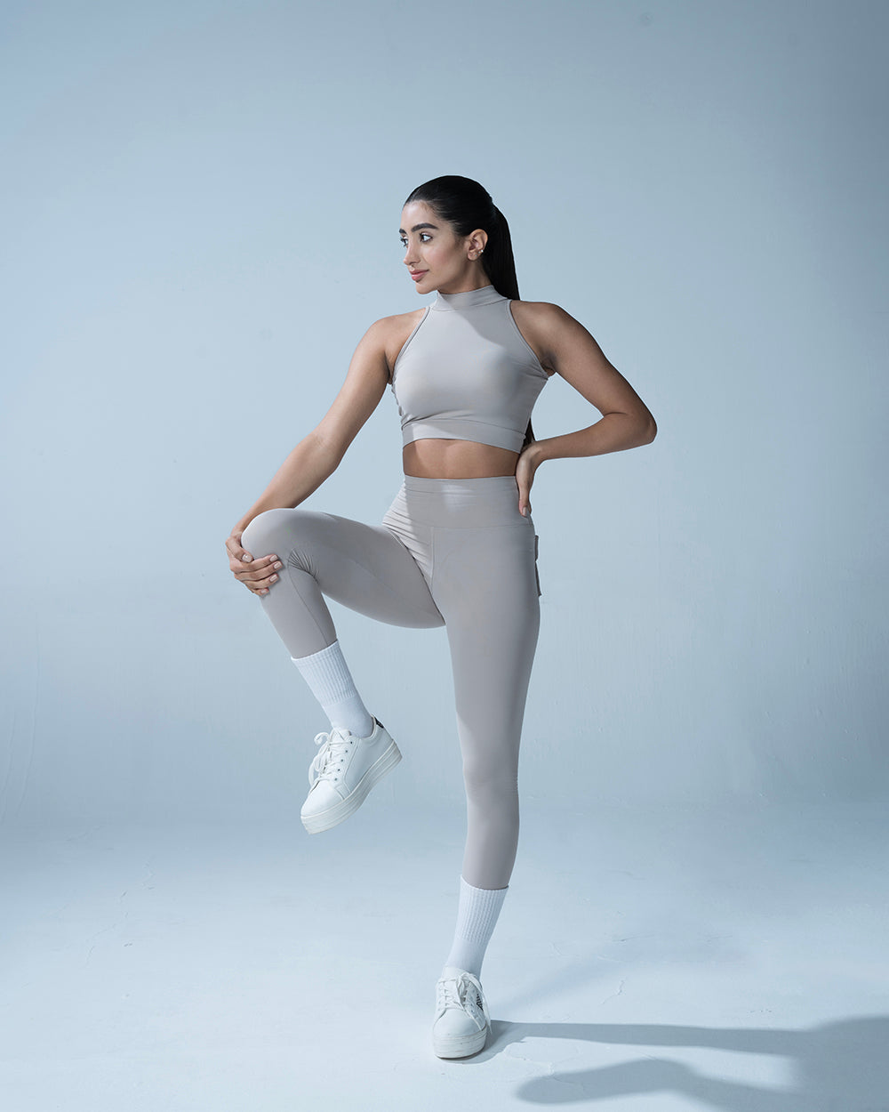 Light Grey Pocket Leggings And Crop Top Set