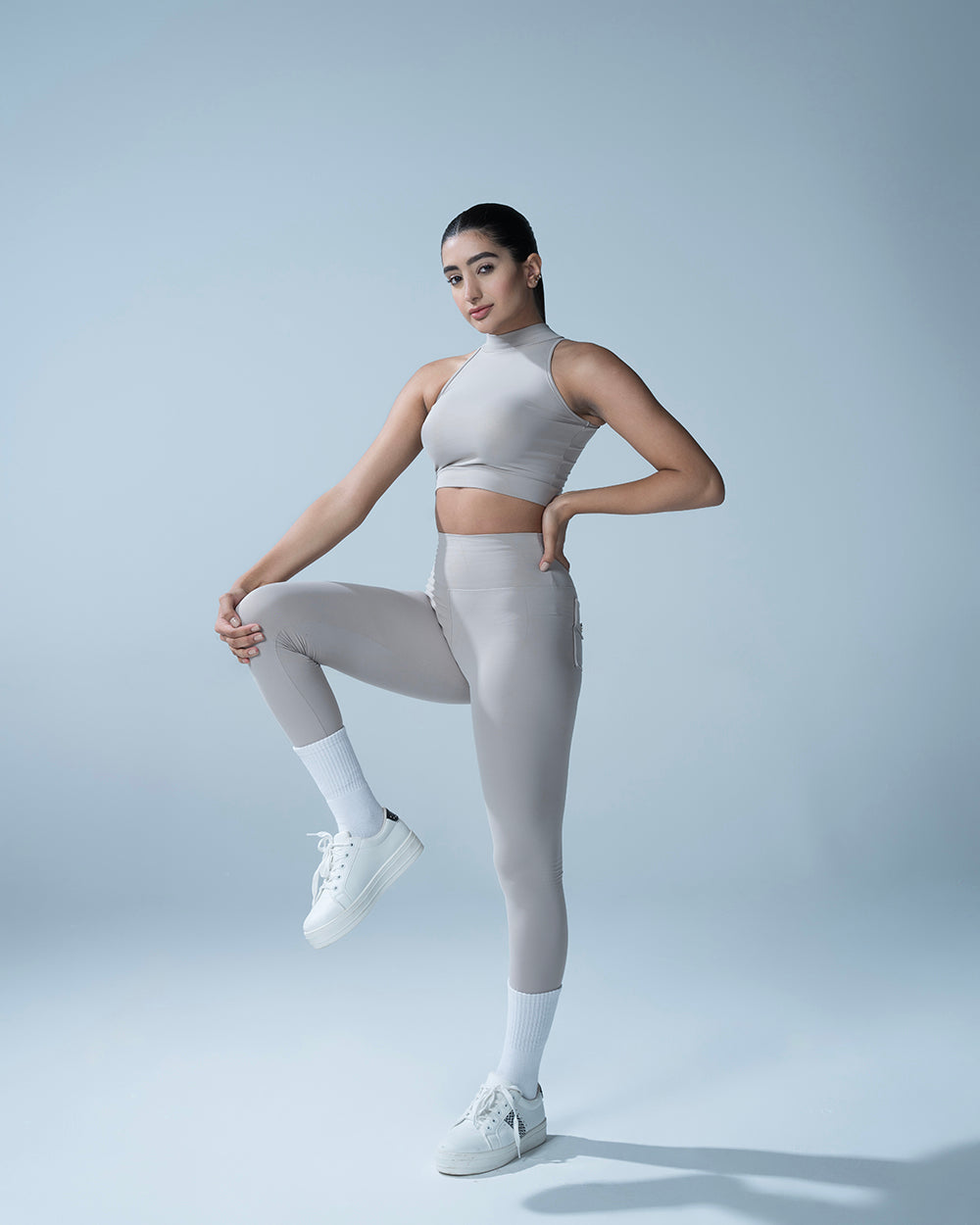 Light Grey Pocket Leggings And Crop Top Set