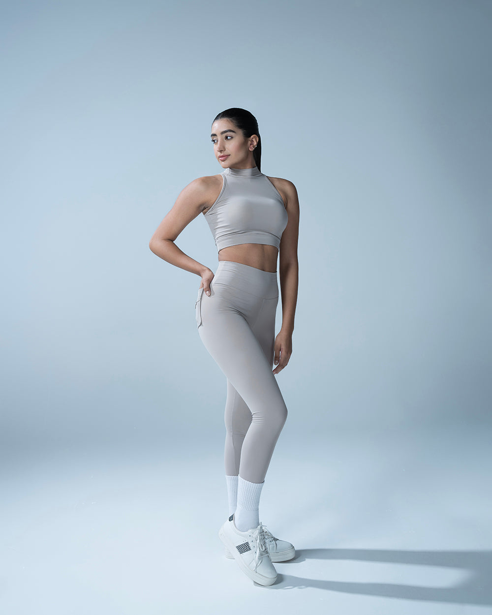 Light Grey Pocket Leggings And Crop Top Set