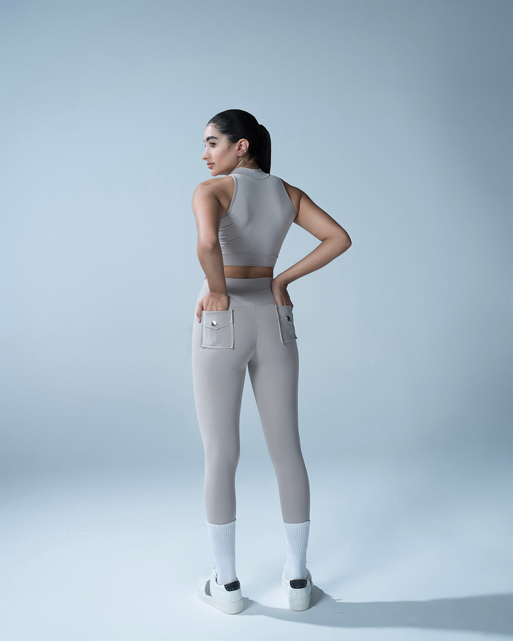 Light Grey Pocket Leggings And Crop Top Set